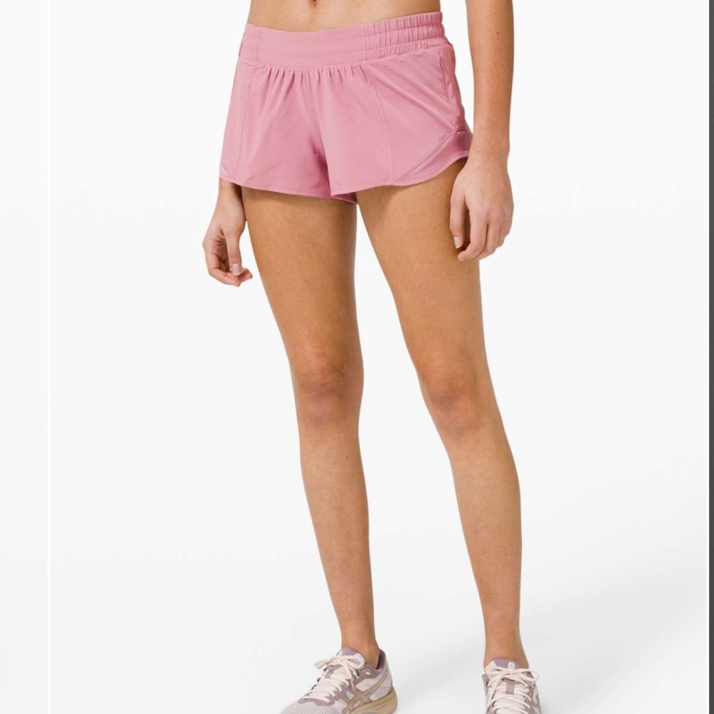 Lululemon Hotty hot shorts pink taupe 6 2.5”